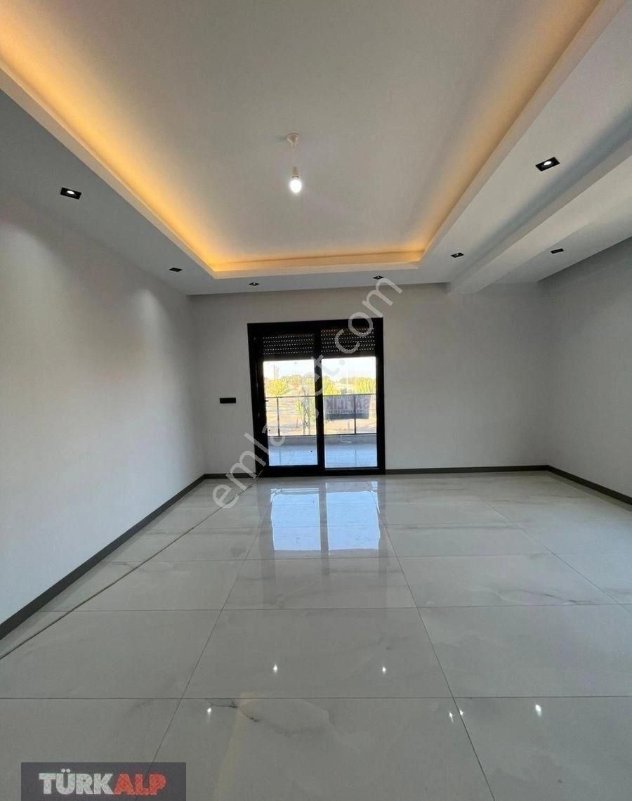 1200 Evlerde Lüks Tasarım 3+1 Daire - Görsel 25