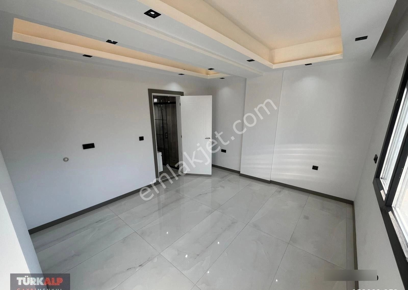 1200 Evlerde Lüks Tasarım 3+1 Daire - Görsel 21