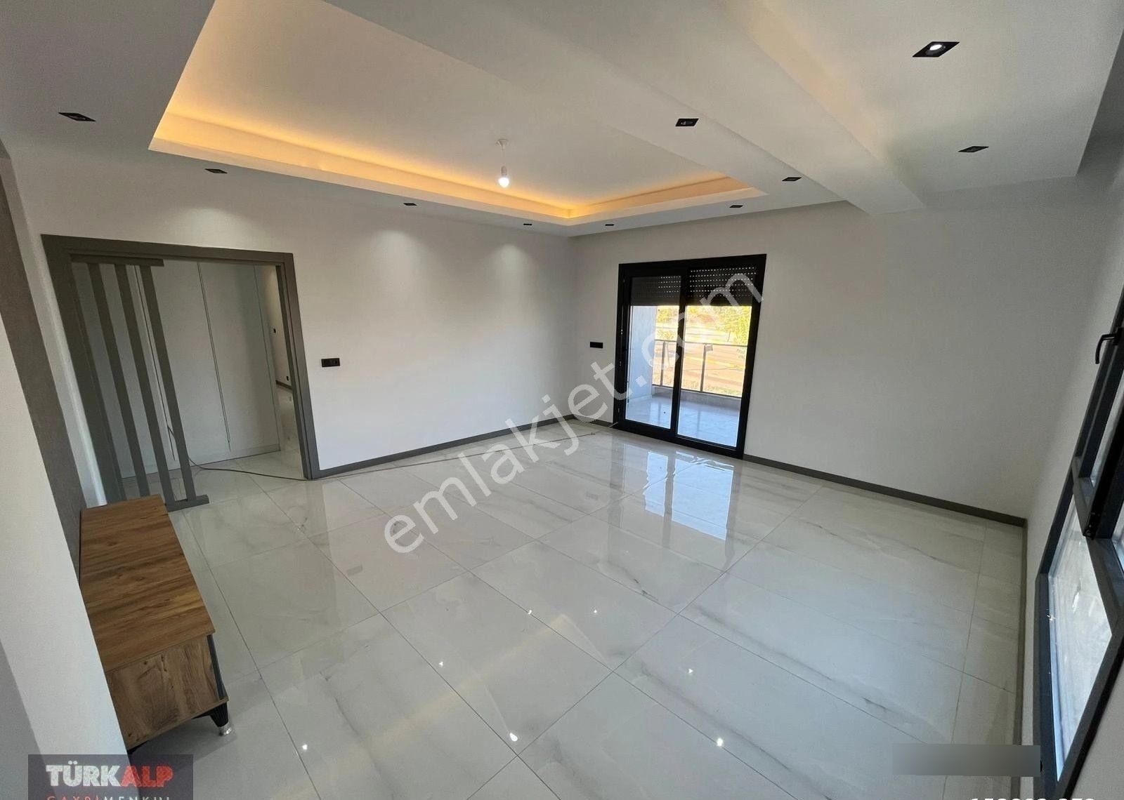 1200 Evlerde Lüks Tasarım 3+1 Daire - Görsel 24