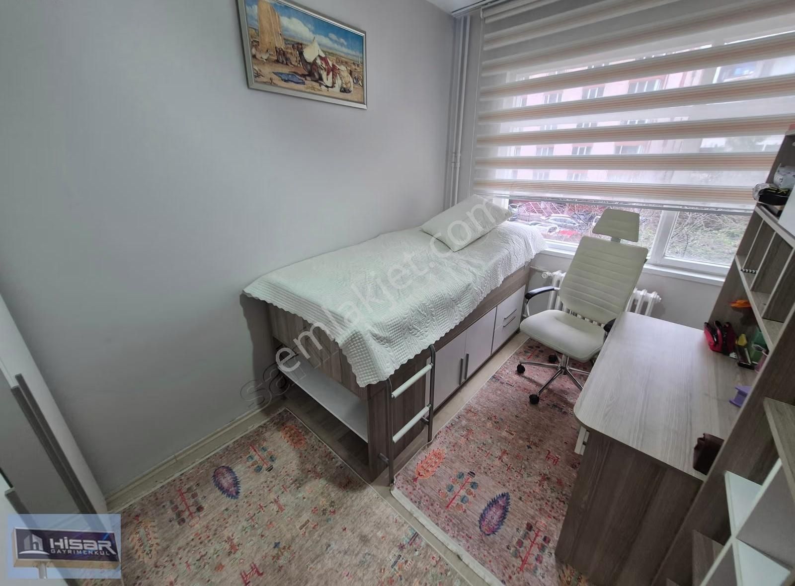 Hisar'dan Ataç 1 Sok. Başında 3+1 Metrajlı Merkezi Lokasyonda - Görsel 2