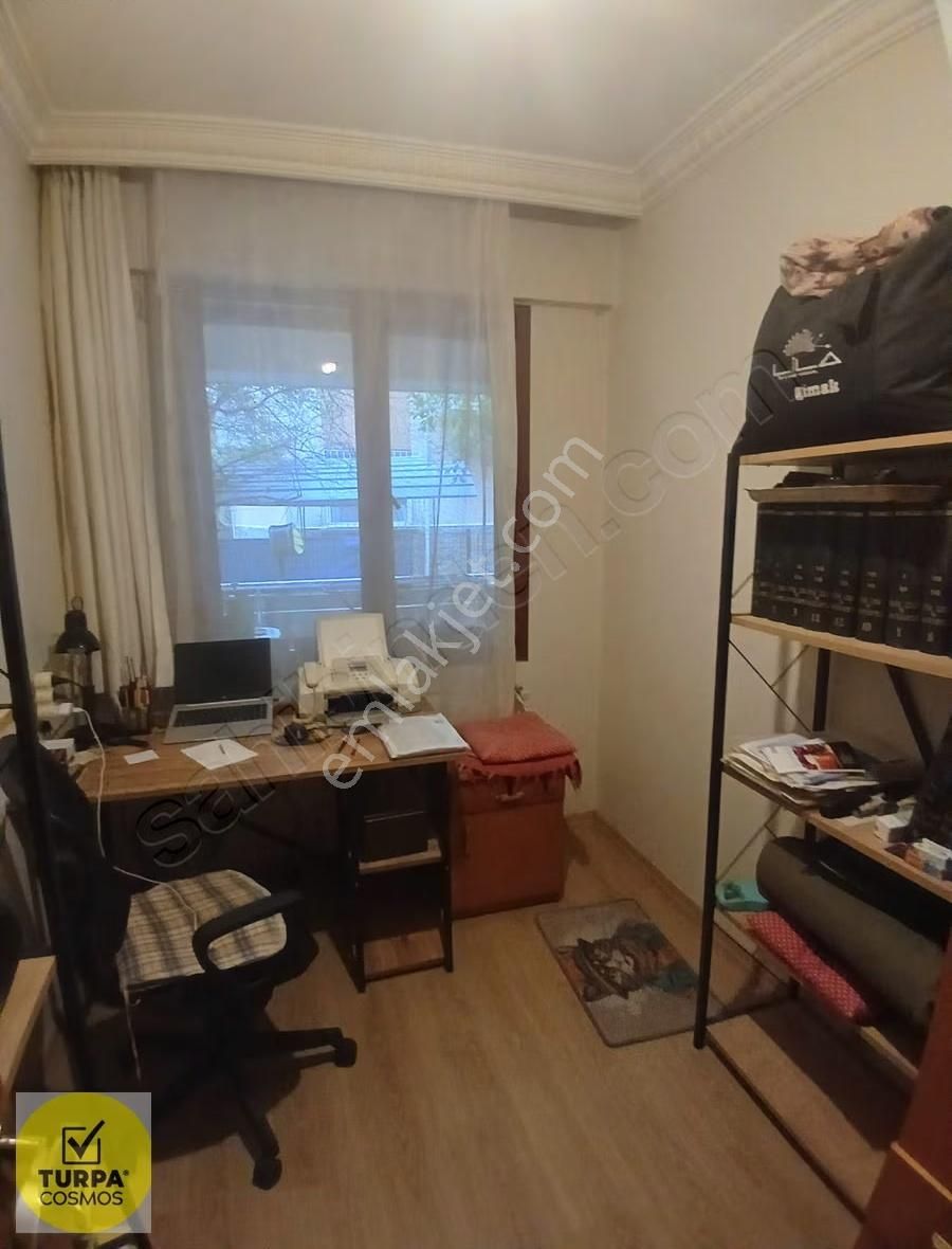 İzbana Yürüme Mesafesi 2+1 Ebeveyn Banyolu Doğalgaz Bahçeli - Görsel 12