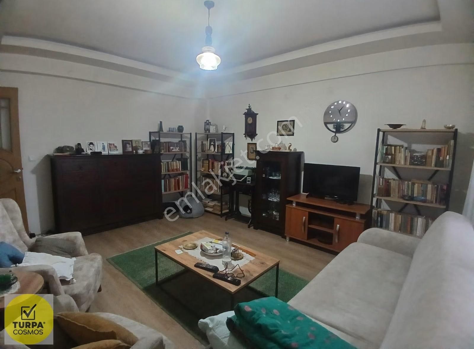 İzbana Yürüme Mesafesi 2+1 Ebeveyn Banyolu Doğalgaz Bahçeli