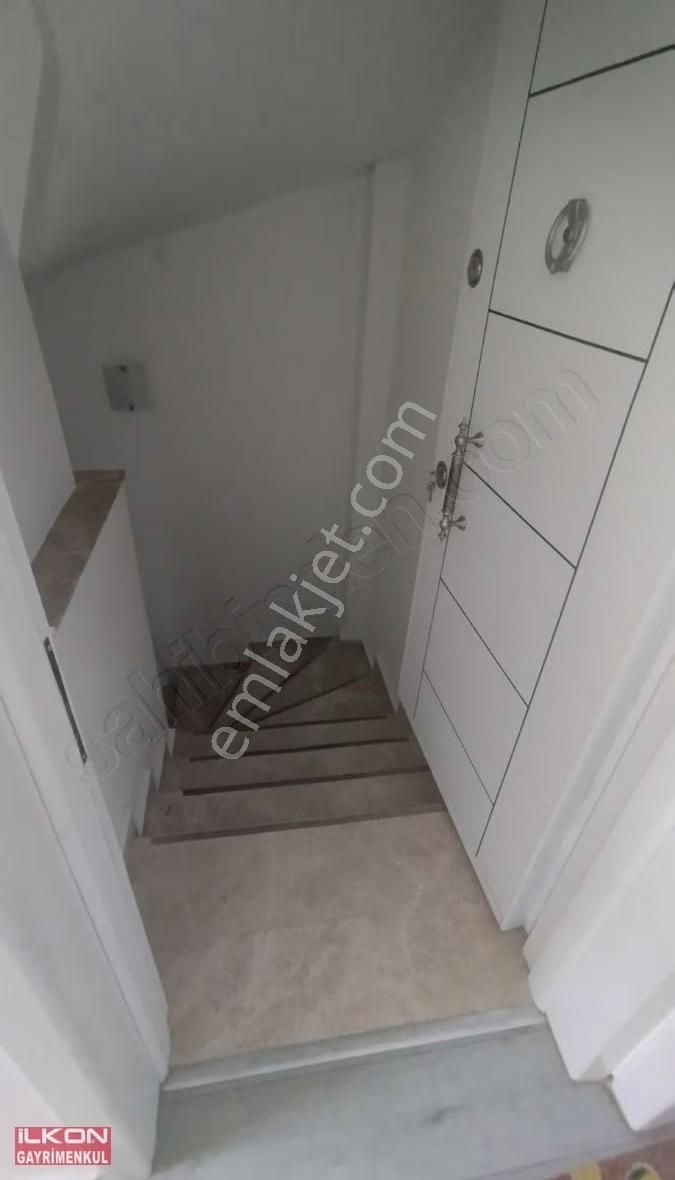 İlkon'dan Cumhuriyet Mah'de Kiralık Deniz Manzaralı Eşyalı 2+1 - Görsel 15