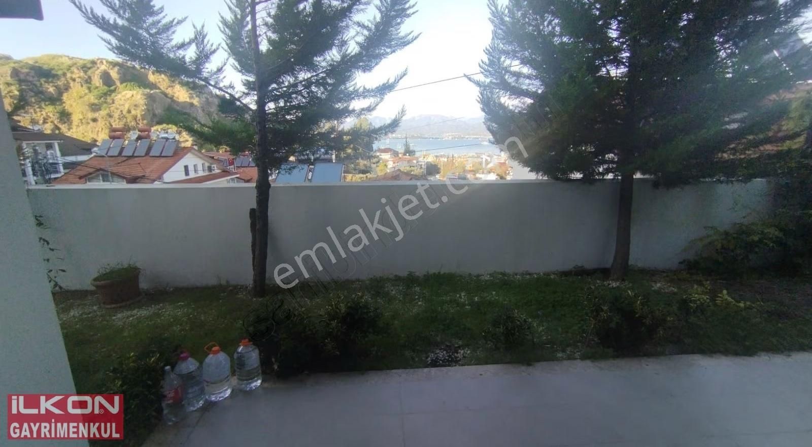 İlkon'dan Cumhuriyet Mah'de Kiralık Deniz Manzaralı Eşyalı 2+1 - Görsel 9