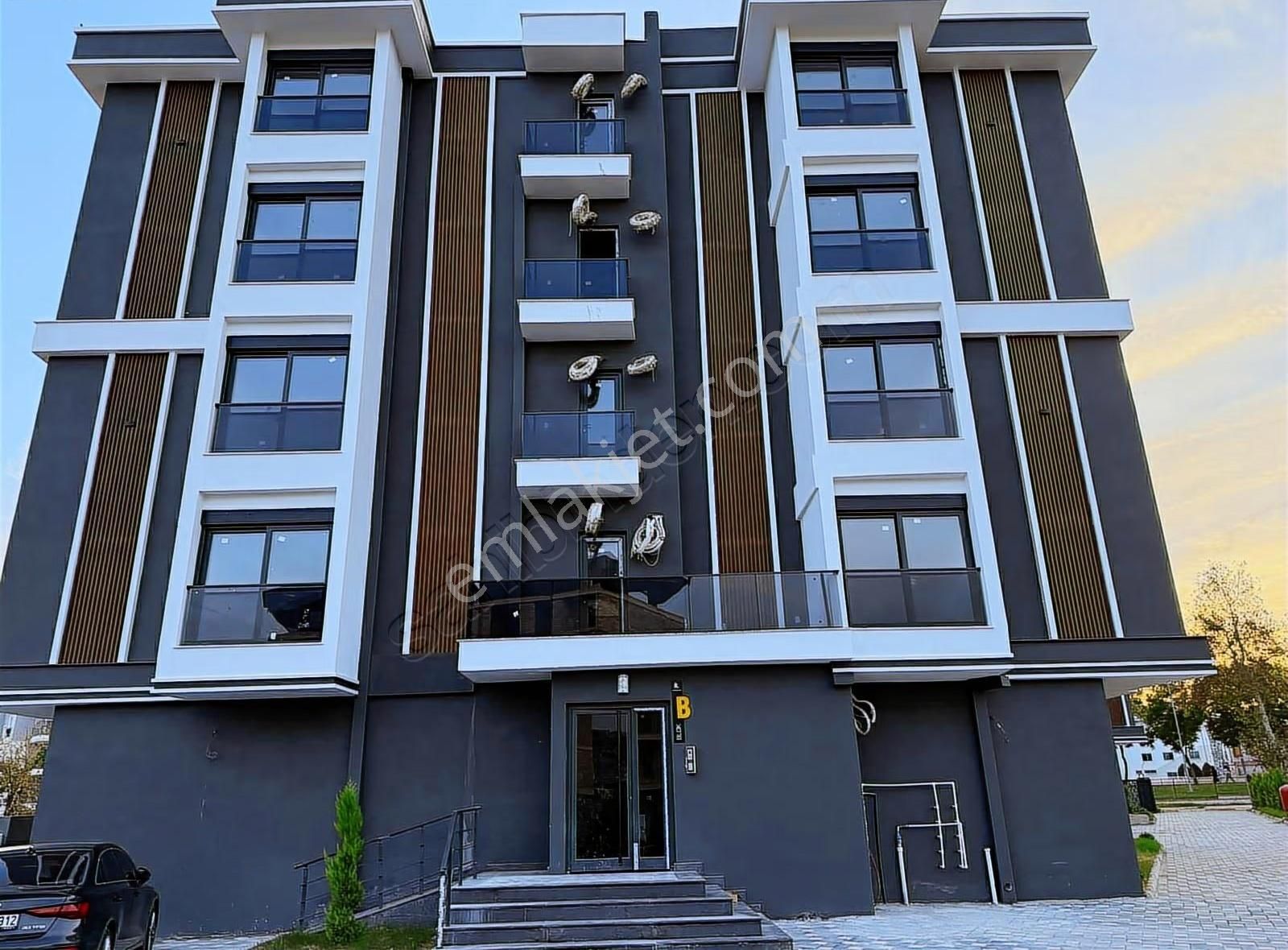 Tramvay Masal Parkın Arkası Sıfır Ara Katta 1+1 Satılık Daire - Görsel 7