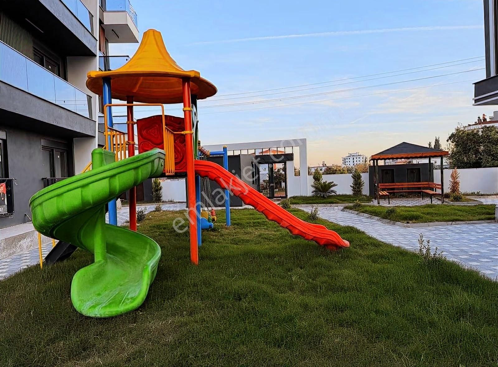 Tramvay Masal Parkın Arkası Sıfır Ara Katta 1+1 Satılık Daire - Görsel 9