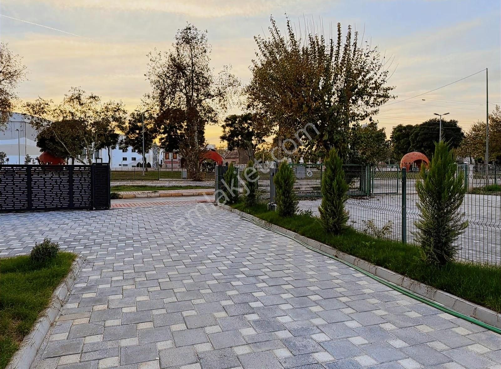 Tramvay Masal Parkın Arkası Sıfır Ara Katta 1+1 Satılık Daire - Görsel 23