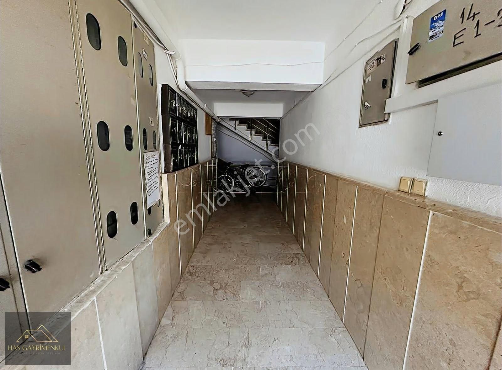 Has Gayrimenkul'den Altınova'da 3+1 Uygun Fiyatlı Daire - Görsel 2