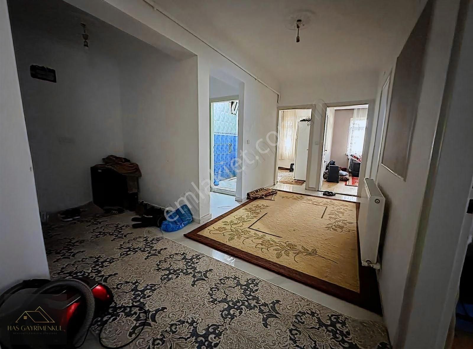 Has Gayrimenkul'den Altınova'da 3+1 Uygun Fiyatlı Daire - Görsel 14