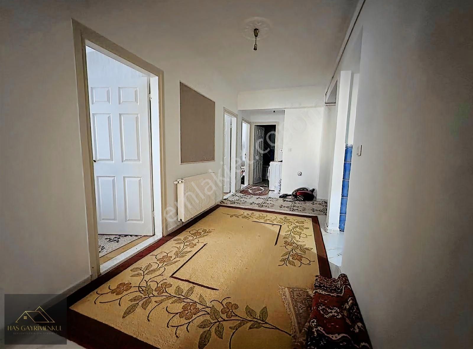 Has Gayrimenkul'den Altınova'da 3+1 Uygun Fiyatlı Daire - Görsel 12