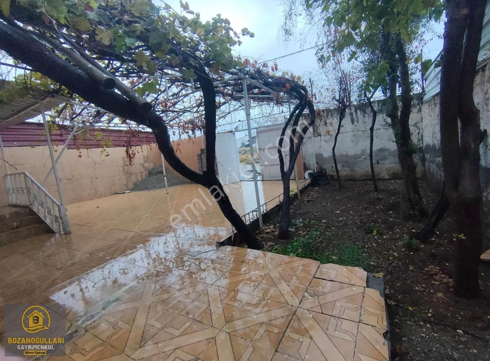 Yeniköy Mezarlık Karşısı İşyerlerine Uygun Kiralık Villa - Görsel 2