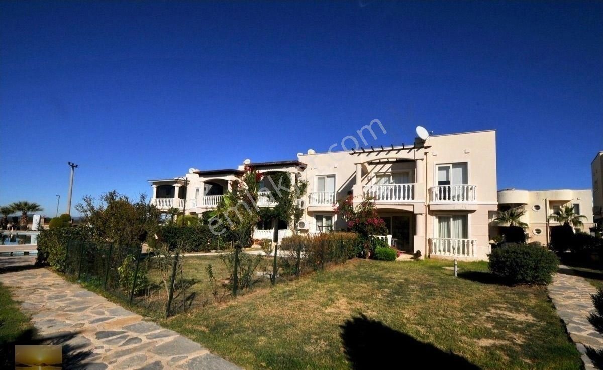 İngilizden Denize Yakın Ev Plajlı Sitede Ön Blokta Satılık Acil Daire Yatırım Fırsatı Bulunmaz Konum - Görsel 5