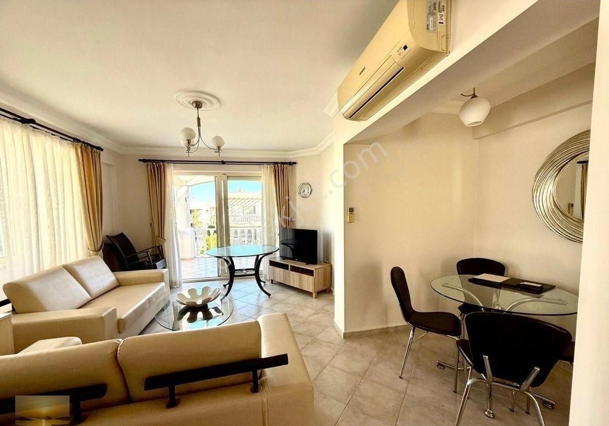 İngilizden Denize Yakın Ev Plajlı Sitede Ön Blokta Satılık Acil Daire Yatırım Fırsatı Bulunmaz Konum - Görsel 12