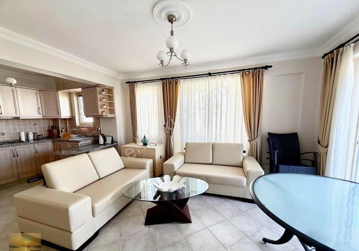 İngilizden Denize Yakın Ev Plajlı Sitede Ön Blokta Satılık Acil Daire Yatırım Fırsatı Bulunmaz Konum - Görsel 7