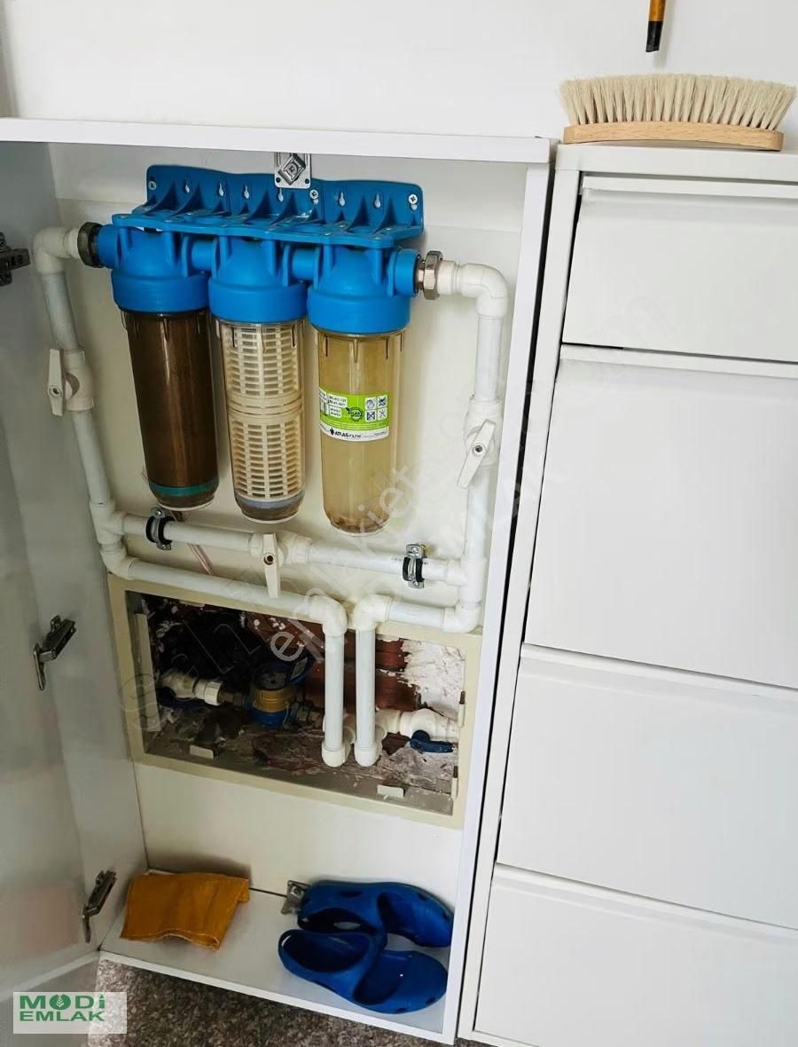 Armutlu Karşıyaka Da Denize Sıfır Satılık Deniz Manzaralı 3+1 - Görsel 3