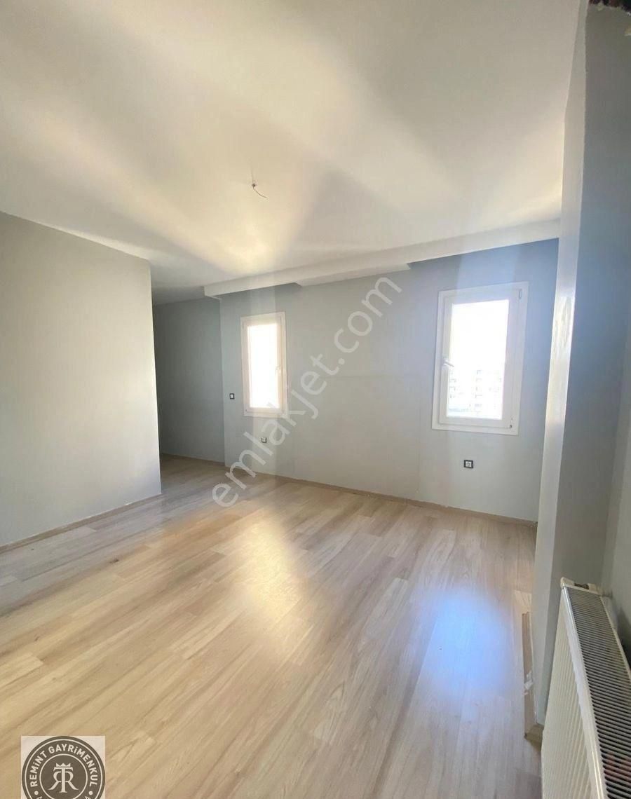 Mavi Blv Da 3+1+g Odalı K.mutfak 5 Yaşında Yeşilyurt Mahallesi Cazipppppp Daire - Görsel 6