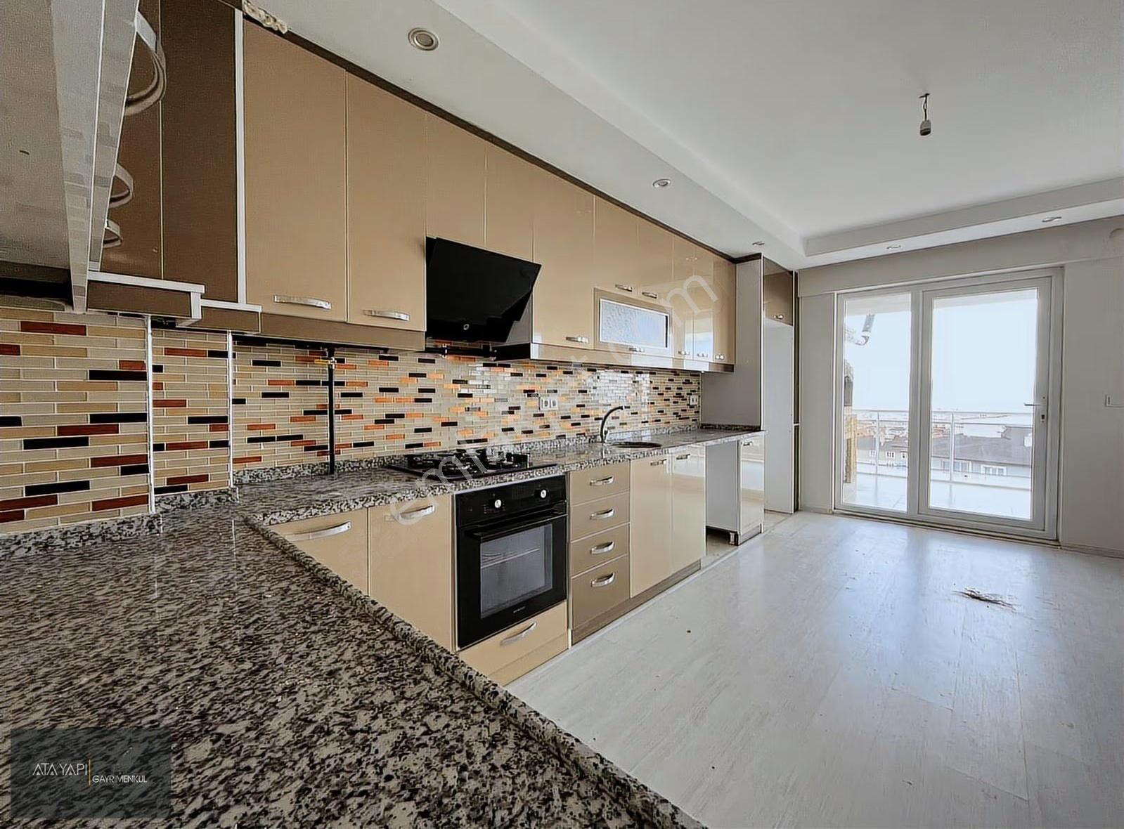 Ata Yapı'dan Çakmak'ta 140m² 2+1 Ara Kat Kiralık Daire - Görsel 18