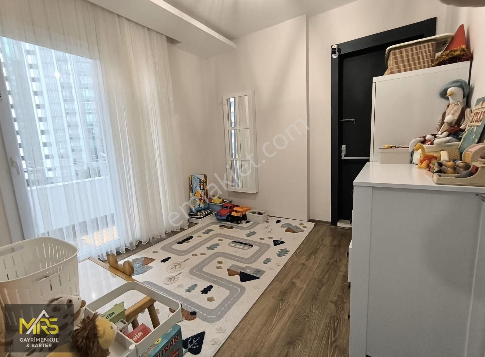 Mrs Gayrimenkulden Yenişehirde Havuzlu Site İçi Arakat 4+1 Daire - Görsel 20