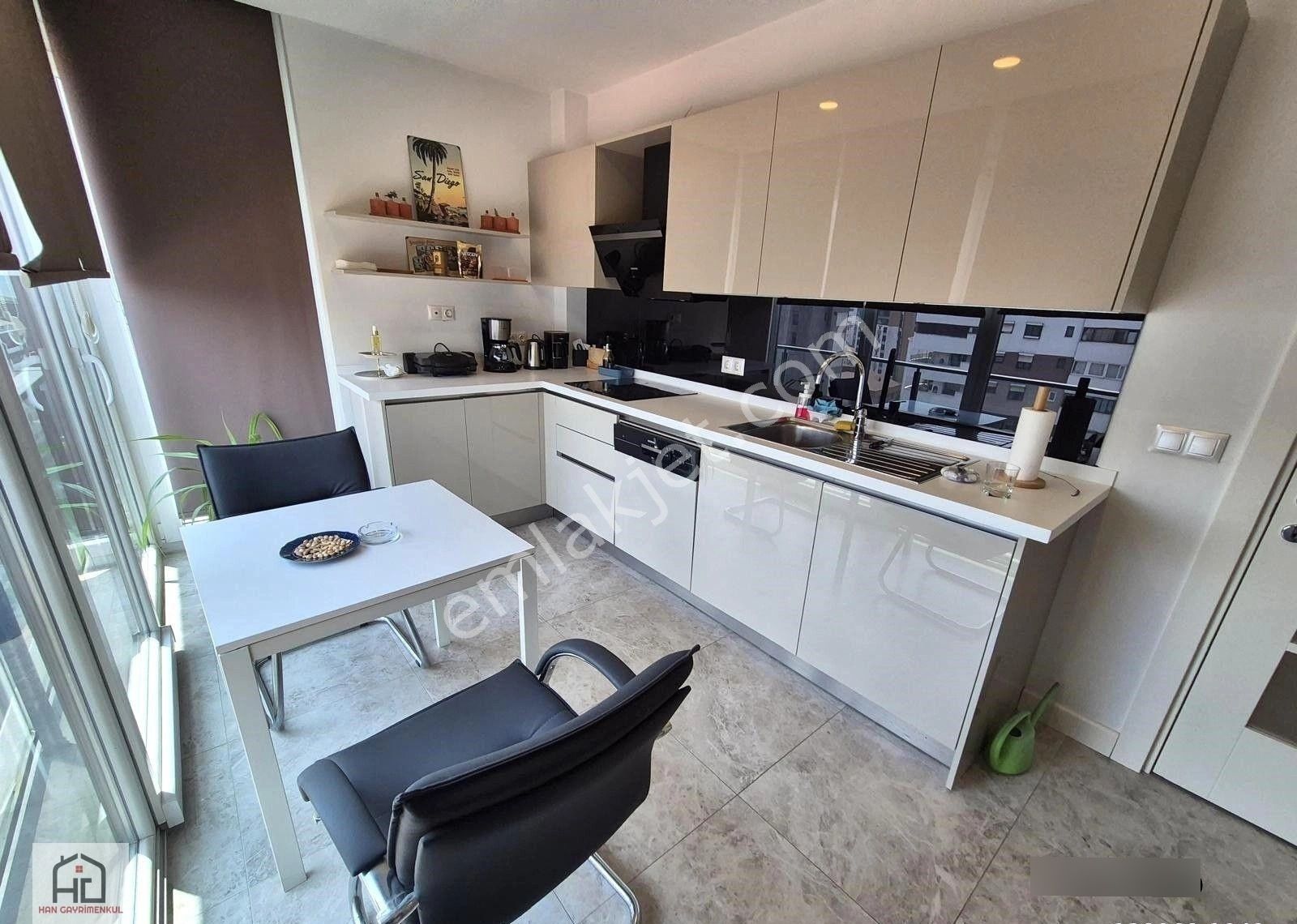 Deniz Manzaralı 3+1 Site Özellikli Lüks Yeni Bina! - Görsel 6