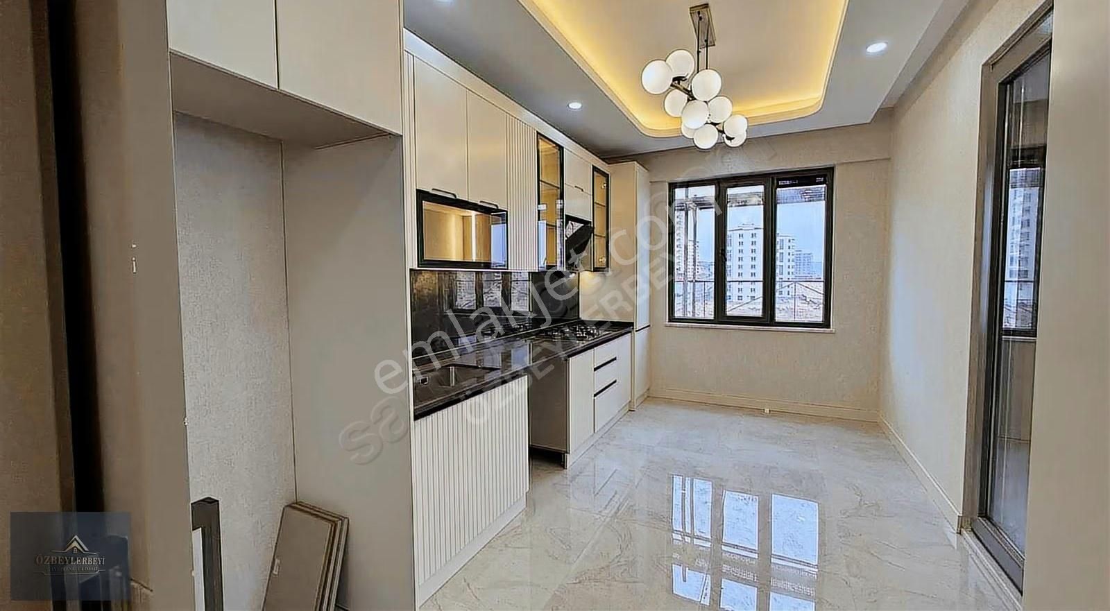 Göktürk'te Mükemmel Tasarımlı Satılık Ultra Lüks 2.5+1 Daire - Görsel 4