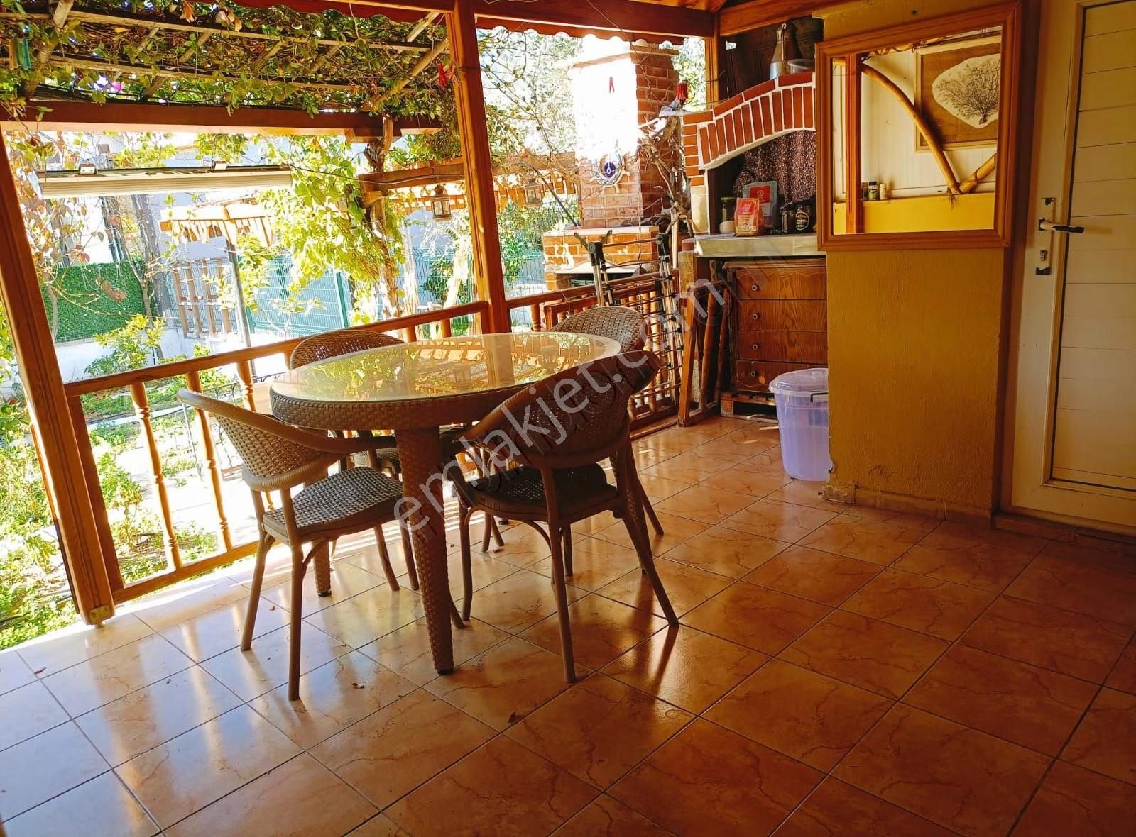 Bankcılar'da 2+1 Dublex Villa - Görsel 2