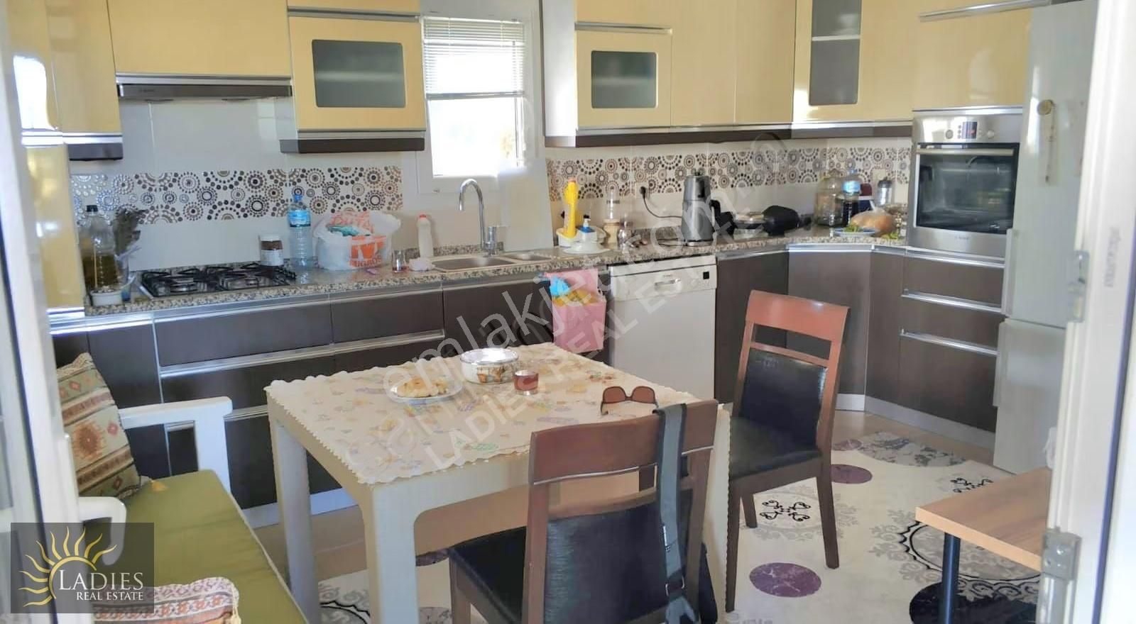 Ladies Gayrimenkulden Müstakil Satılık Villa - Görsel 5