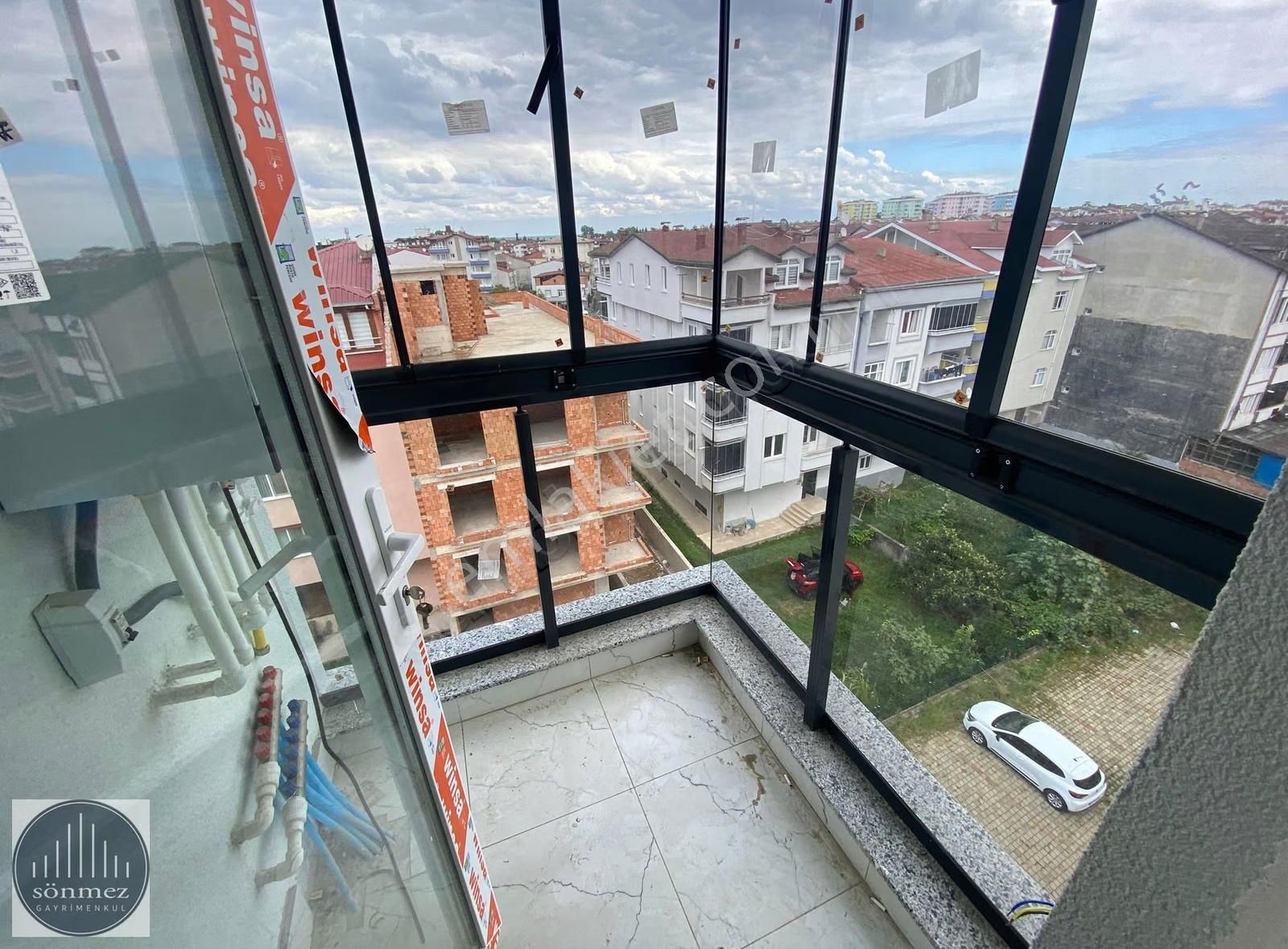 Sönmez'den Akyazı Rus Pazarı Kavşağı Sıfır Kiralık Ofisler - Görsel 6