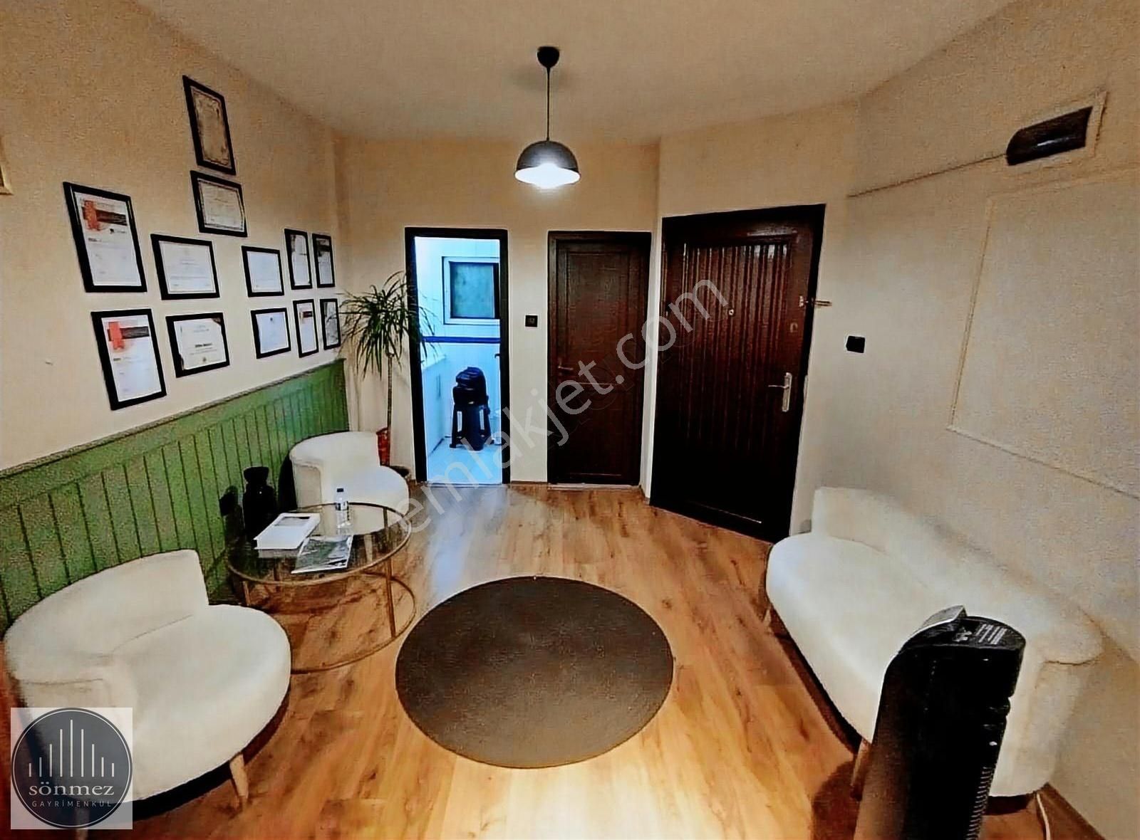 Sönmez Gayrimenkulden Şehir Merkezinde Fırsat Güzellik Merkezi - Görsel 4