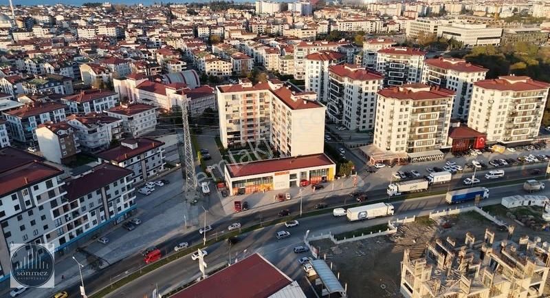 Sönmez'den Karşıyaka'nın Merkezinde Kiralık Sıfır Ofisler - Görsel 4