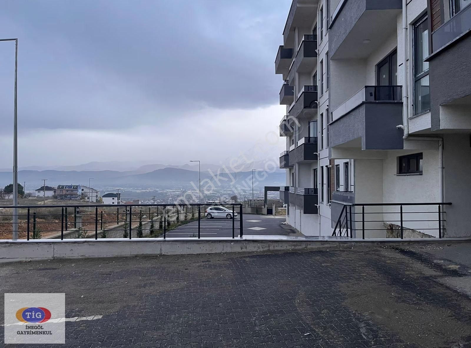 Tig'den Akhisar'da 1+1 Satılık Daire - Görsel 3