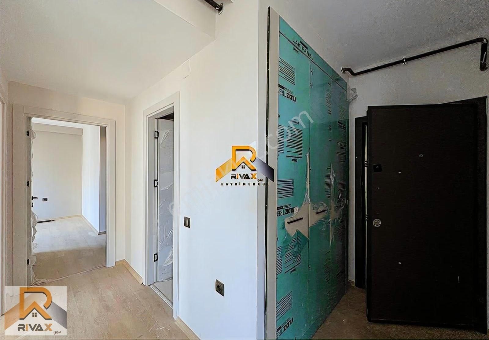 Rivax'tan Denize Yürüme Mesafesi İle Bölgenin Kalbinde Sıfır 2+1 - Görsel 13