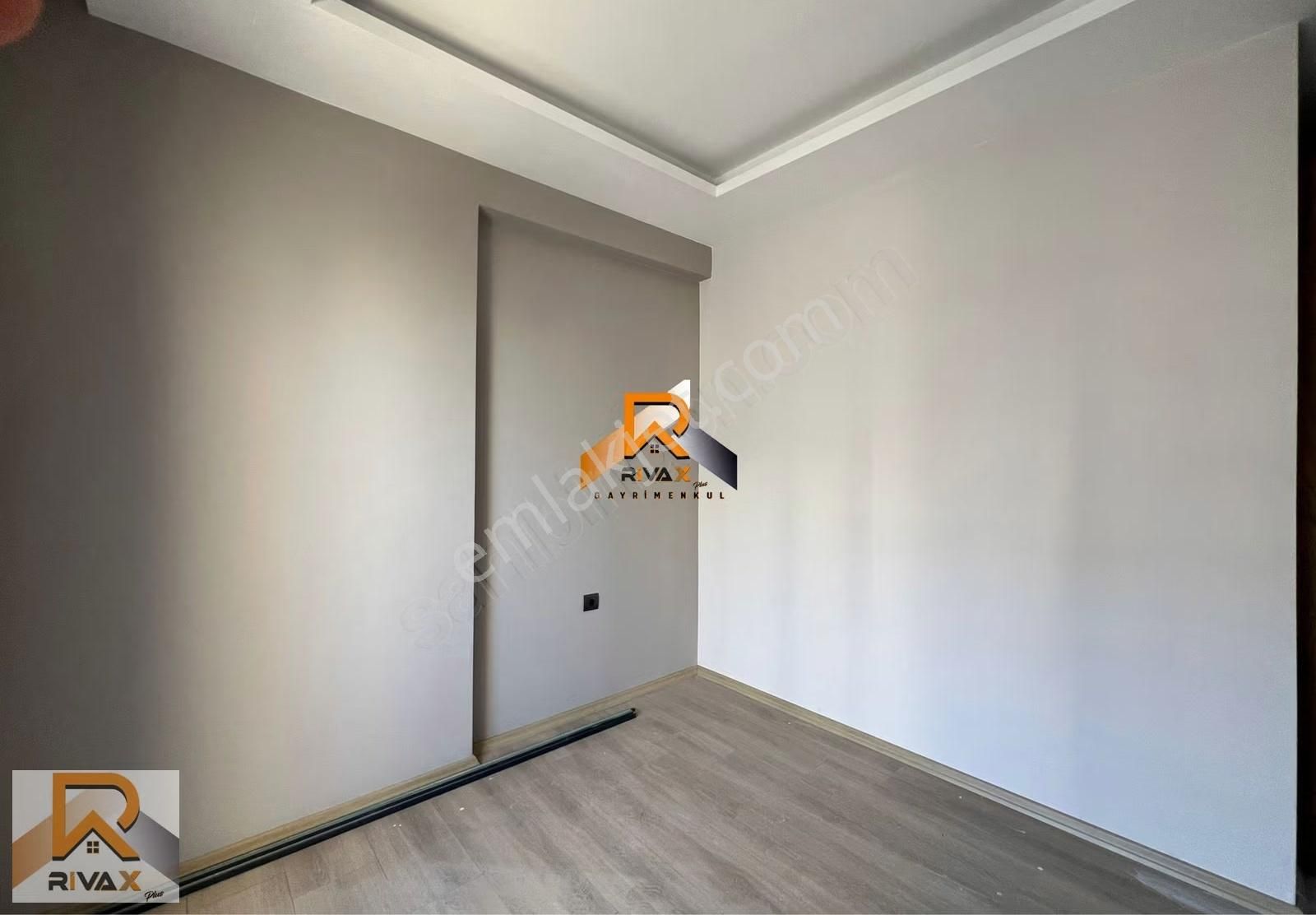 Rivax'tan Denize Yürüme Mesafesi İle Bölgenin Kalbinde Sıfır 2+1 - Görsel 16