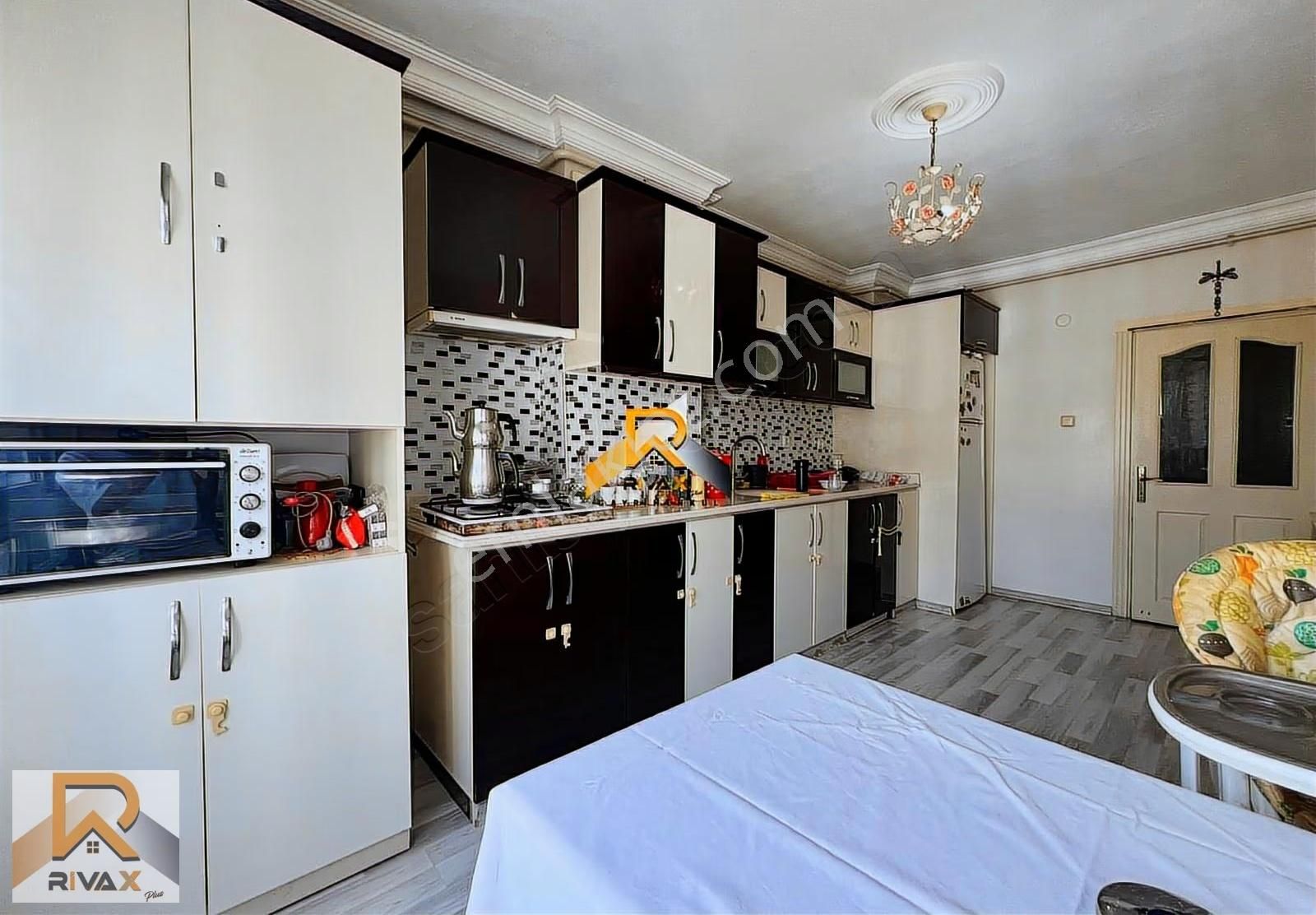 Rivax'tan Çiftlikköy Mah'de Sayapark Avm'ye Yürüyüş Mesafesi 3+1 - Görsel 4