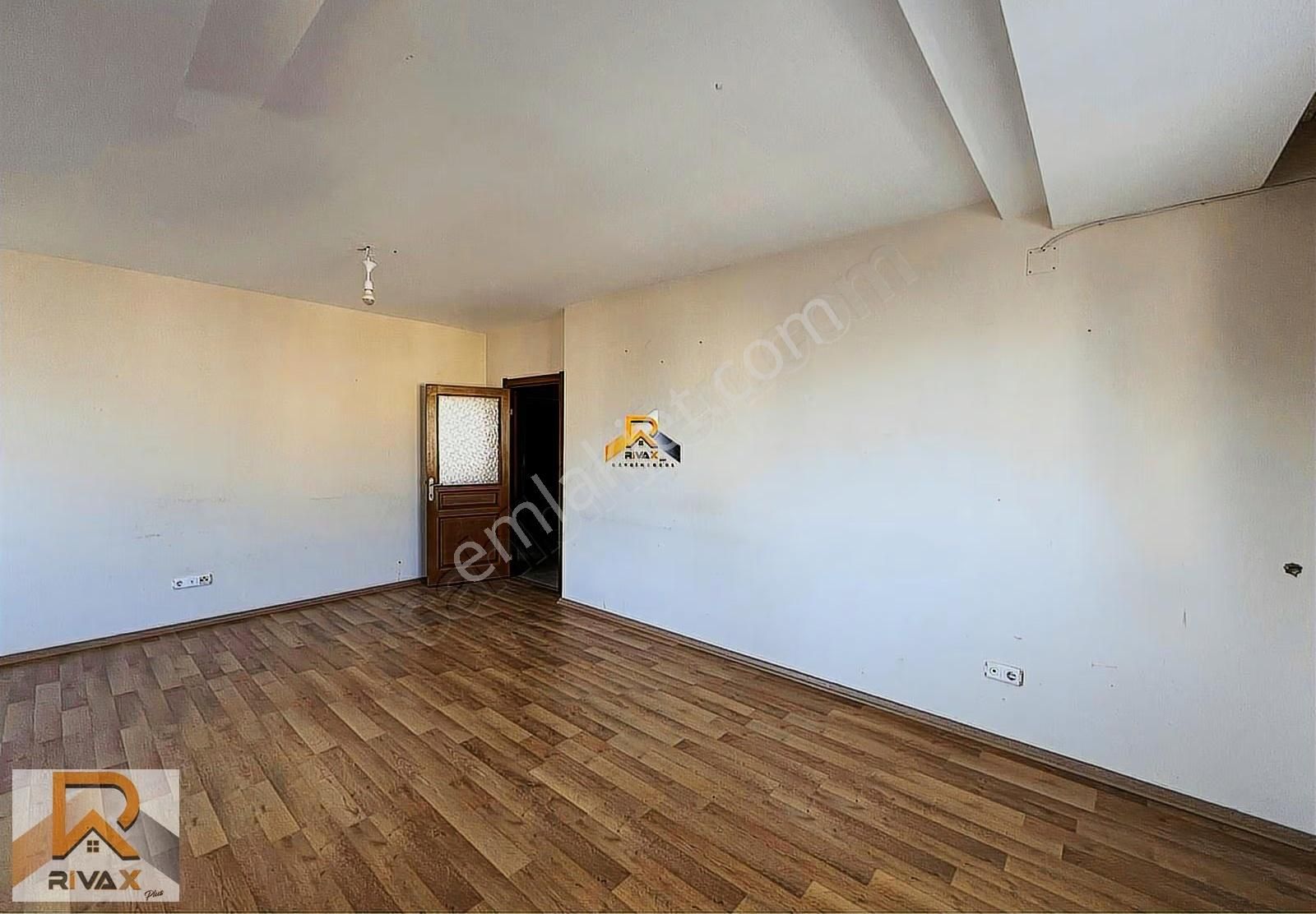 Rivax'tan Deniz Manzarası Ve Açık Cepheleri İle Geniş 3+1! - Görsel 22