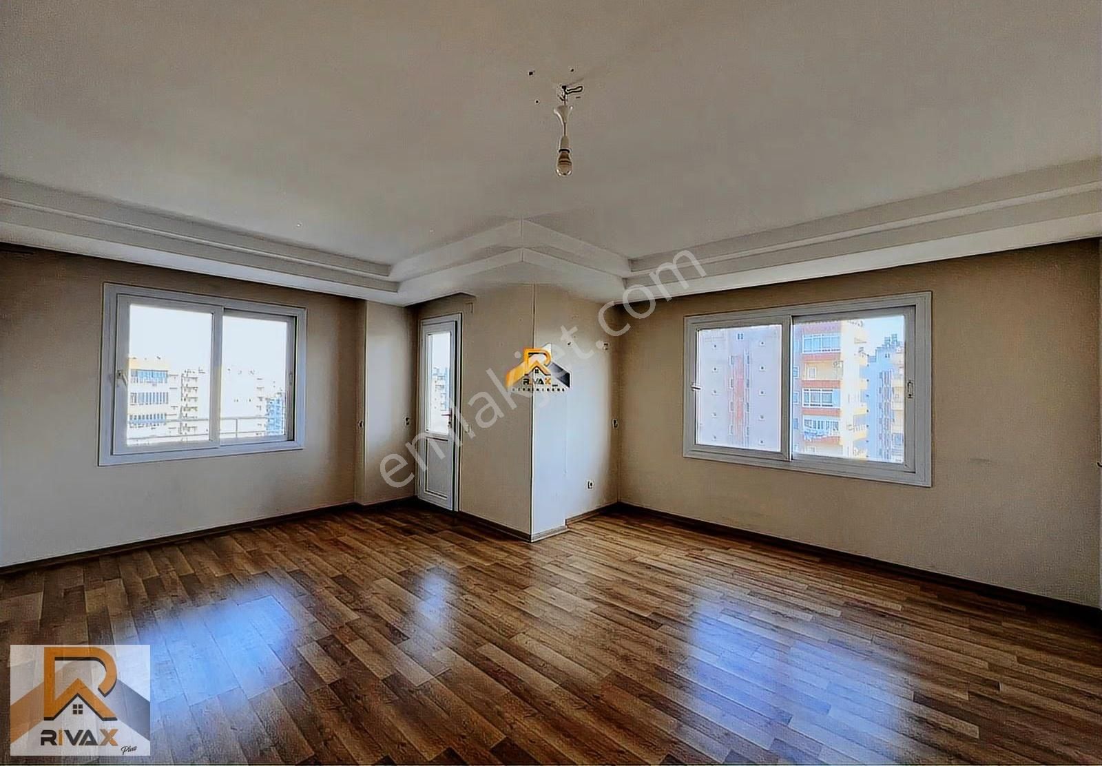 Rivax'tan Deniz Manzarası Ve Açık Cepheleri İle Geniş 3+1! - Görsel 24