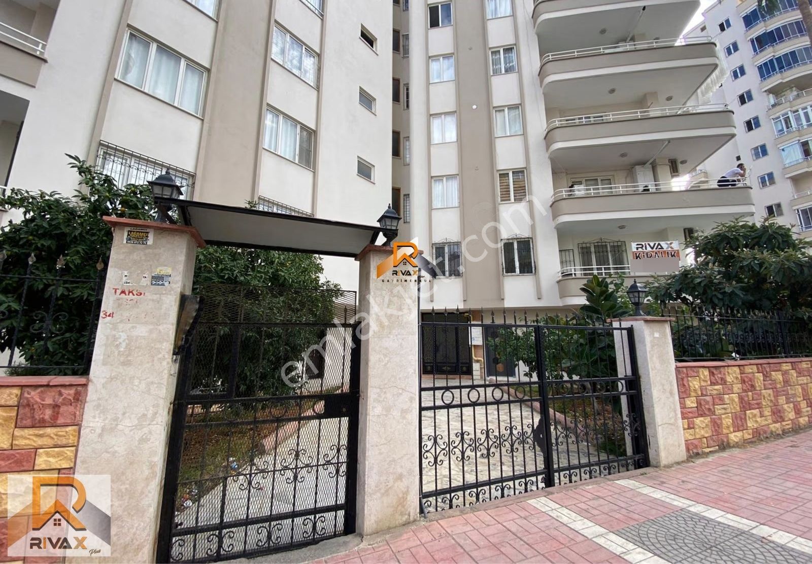 Rivax'tan Menderes Mah'de Merkezi Lokasyon Site İçi 3+1! - Görsel 4