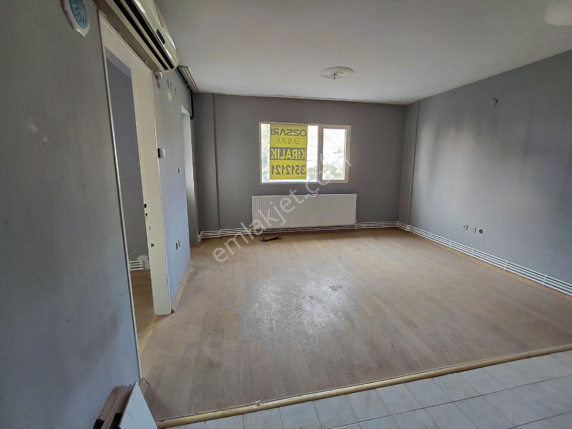 Bornova Evka 4 2+1 Açık Mutfak Doğalgazlı Kiralık Daire - Görsel 23