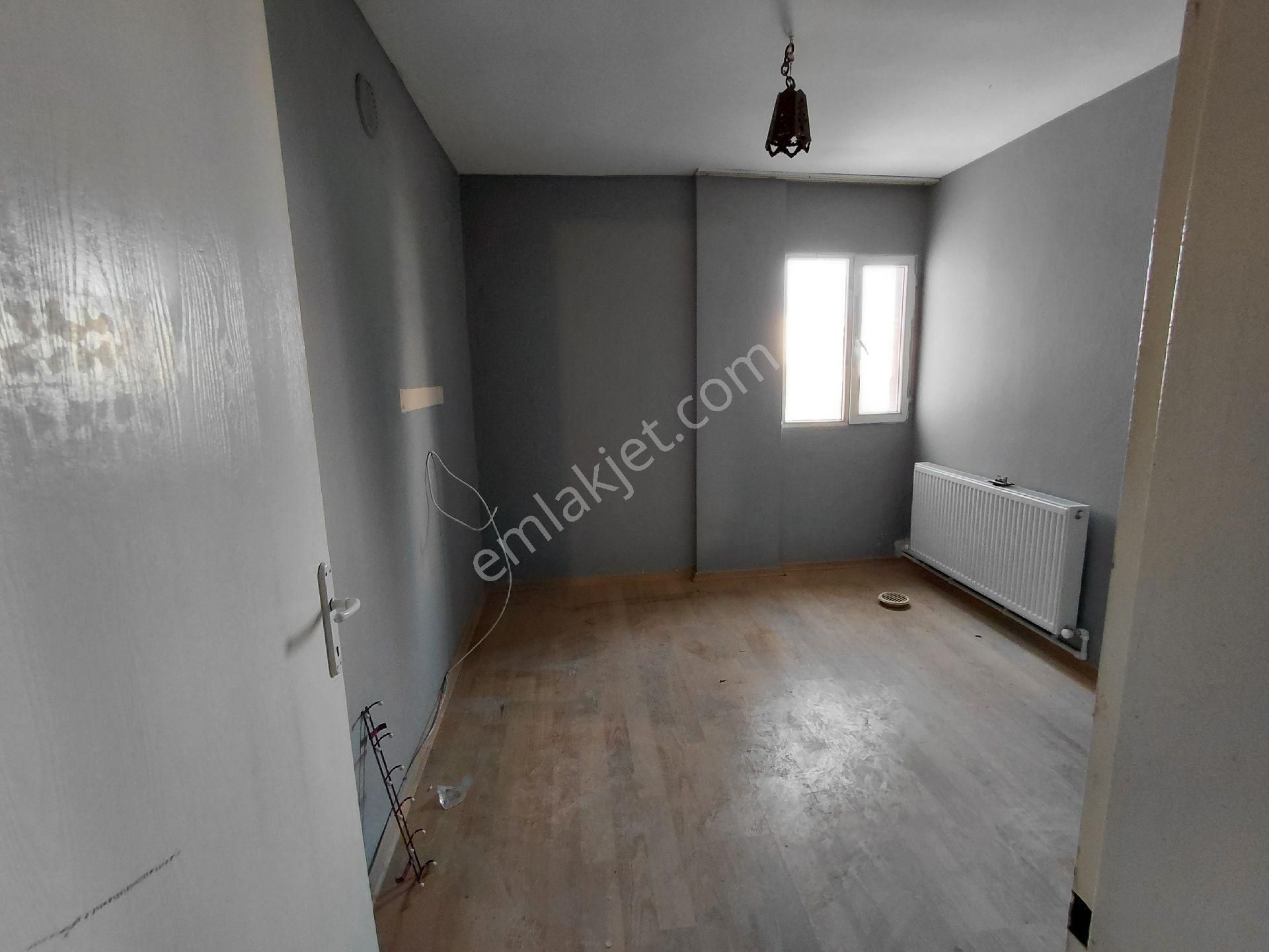 Bornova Evka 4 2+1 Açık Mutfak Doğalgazlı Kiralık Daire - Görsel 26