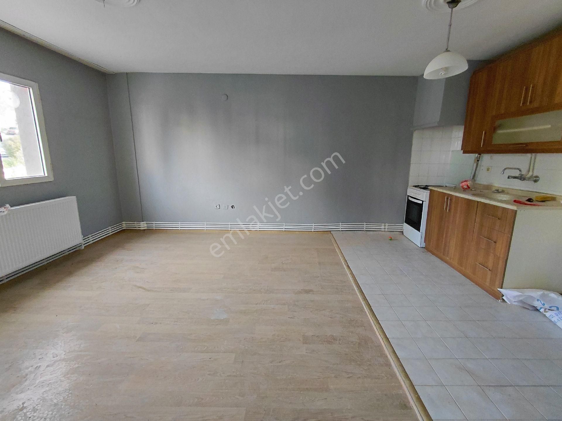 Bornova Evka 4 2+1 Açık Mutfak Doğalgazlı Kiralık Daire - Görsel 21