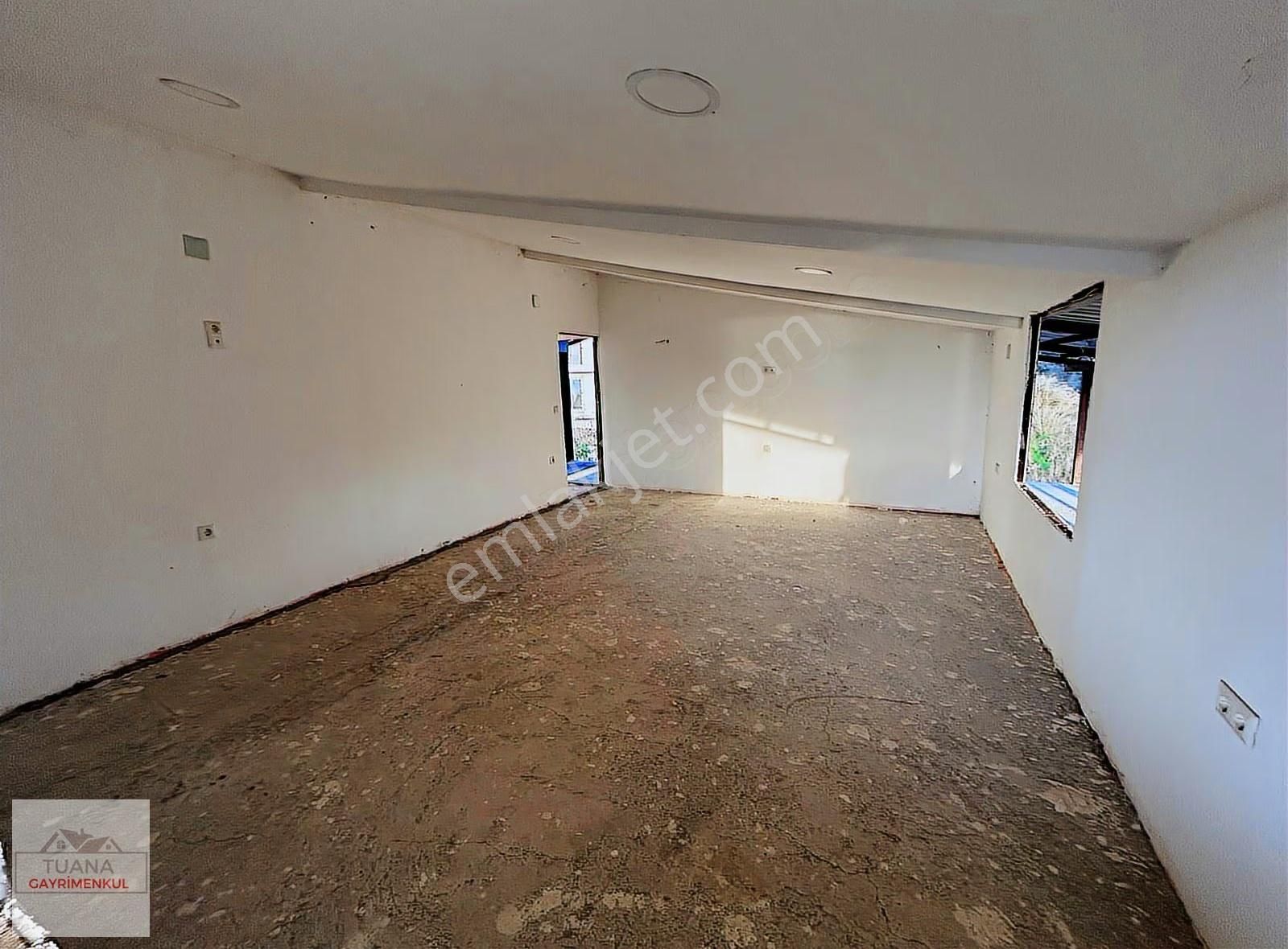 Tuana Emlak'tan Zeytinalanında 3482m² İçerisinde Müstakil Ev - Görsel 21