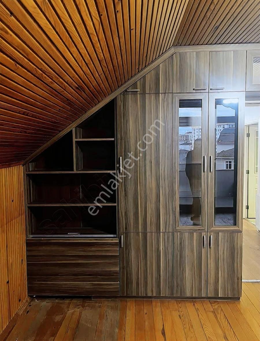 Pendik Esenler'de Ahşap Detaylı Şık 2+1 Kiralık Daire - Görsel 20