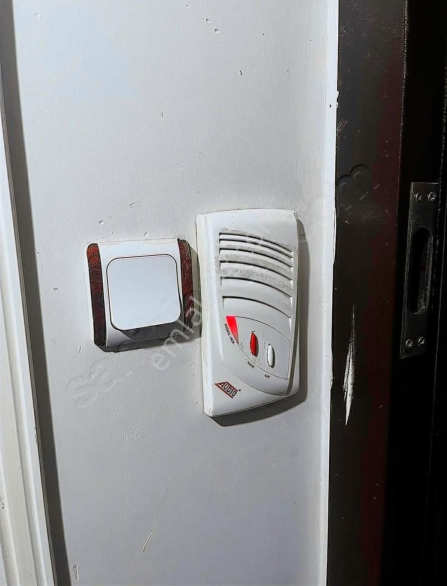 Pendik Esenler'de Ahşap Detaylı Şık 2+1 Kiralık Daire - Görsel 23