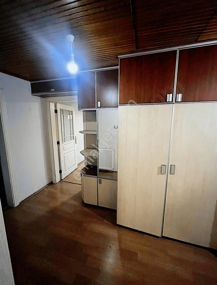 Pendik Esenler'de Ahşap Detaylı Şık 2+1 Kiralık Daire - Görsel 17