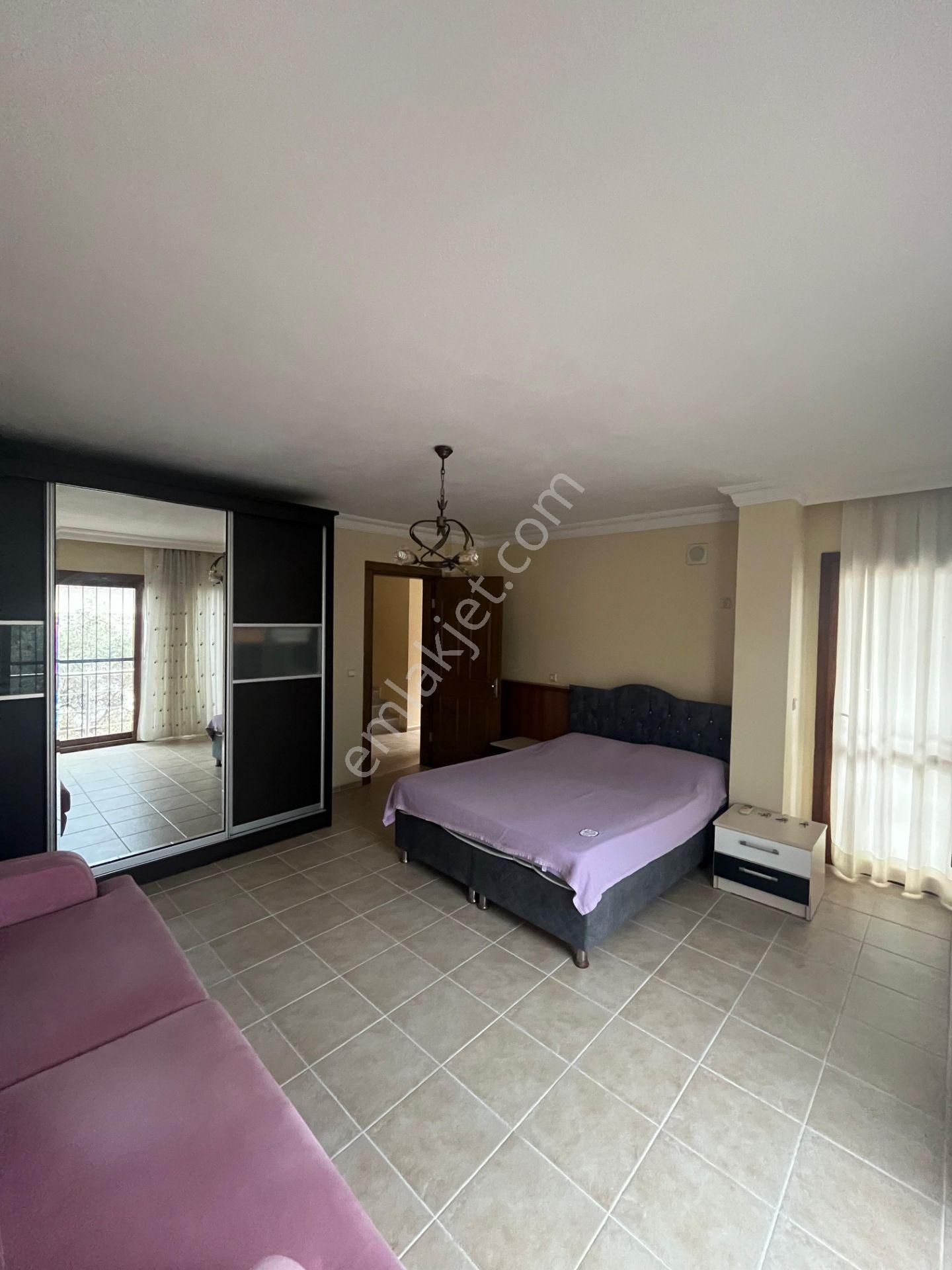 Kuşadası Güzelçamlı Mahallesinde Ful Eşyalı Kiralık Dubleks Daire 50.000 Tl. - Görsel 10