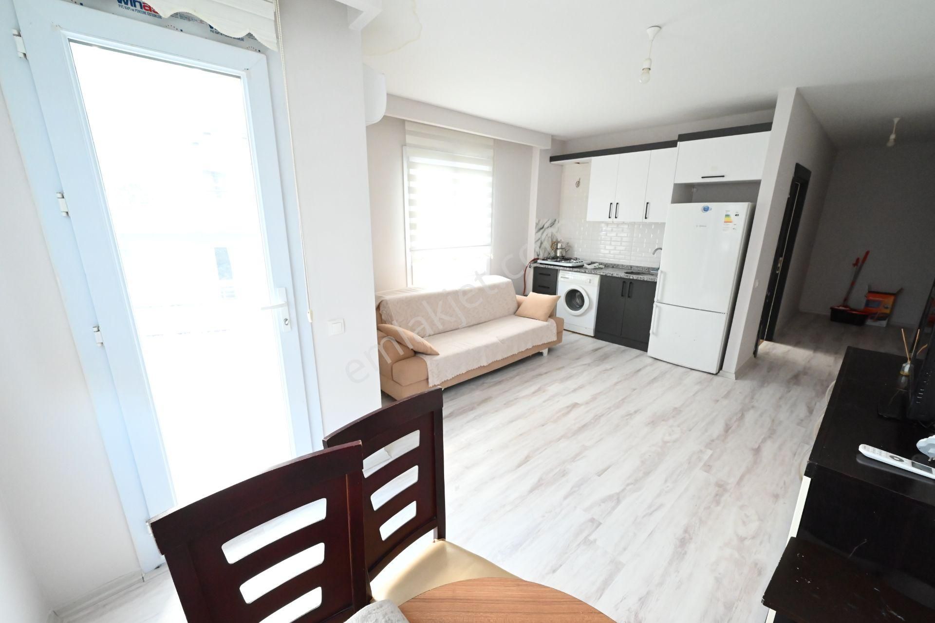 Üstünkent Emlak'tan Çiftlikköy Mah 1+1 Eşyalı Kiralık Daire - Görsel 3