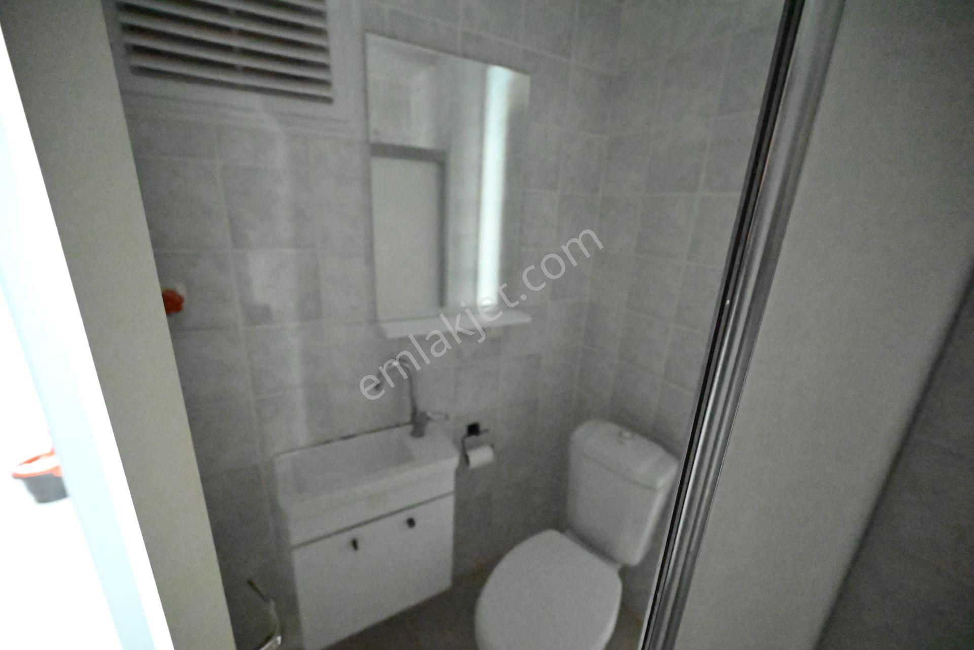 Üstünkent Emlak'tan Çiftlikköy Mah 1+1 Eşyalı Kiralık Daire - Görsel 33