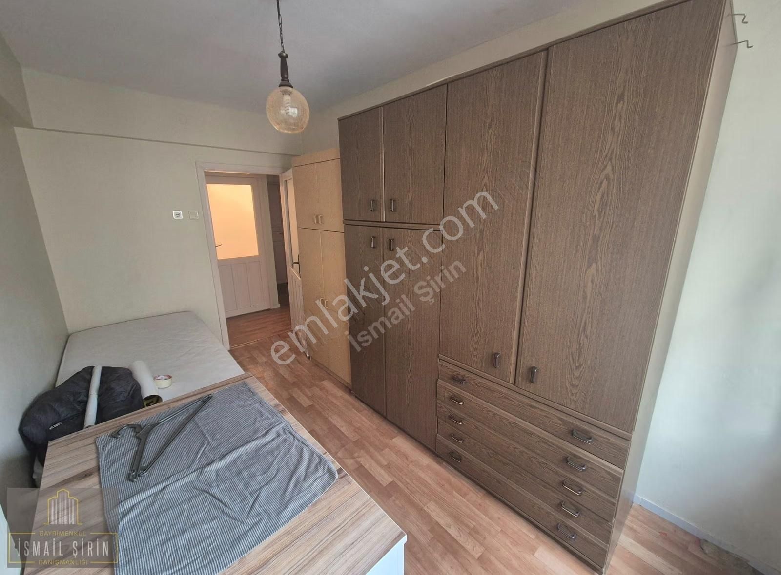 İsmail Şirinden Ana Cadde Üzeri Binada Ara Kat 2+1 Daire - Görsel 5