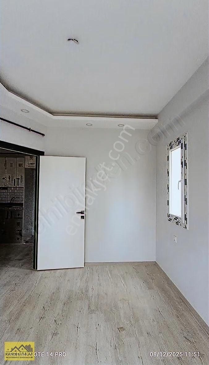 Osmangazide Sıfır,lüks İşçilikli,bölgenin En Geniş 1+1dairesi Sa - Görsel 9