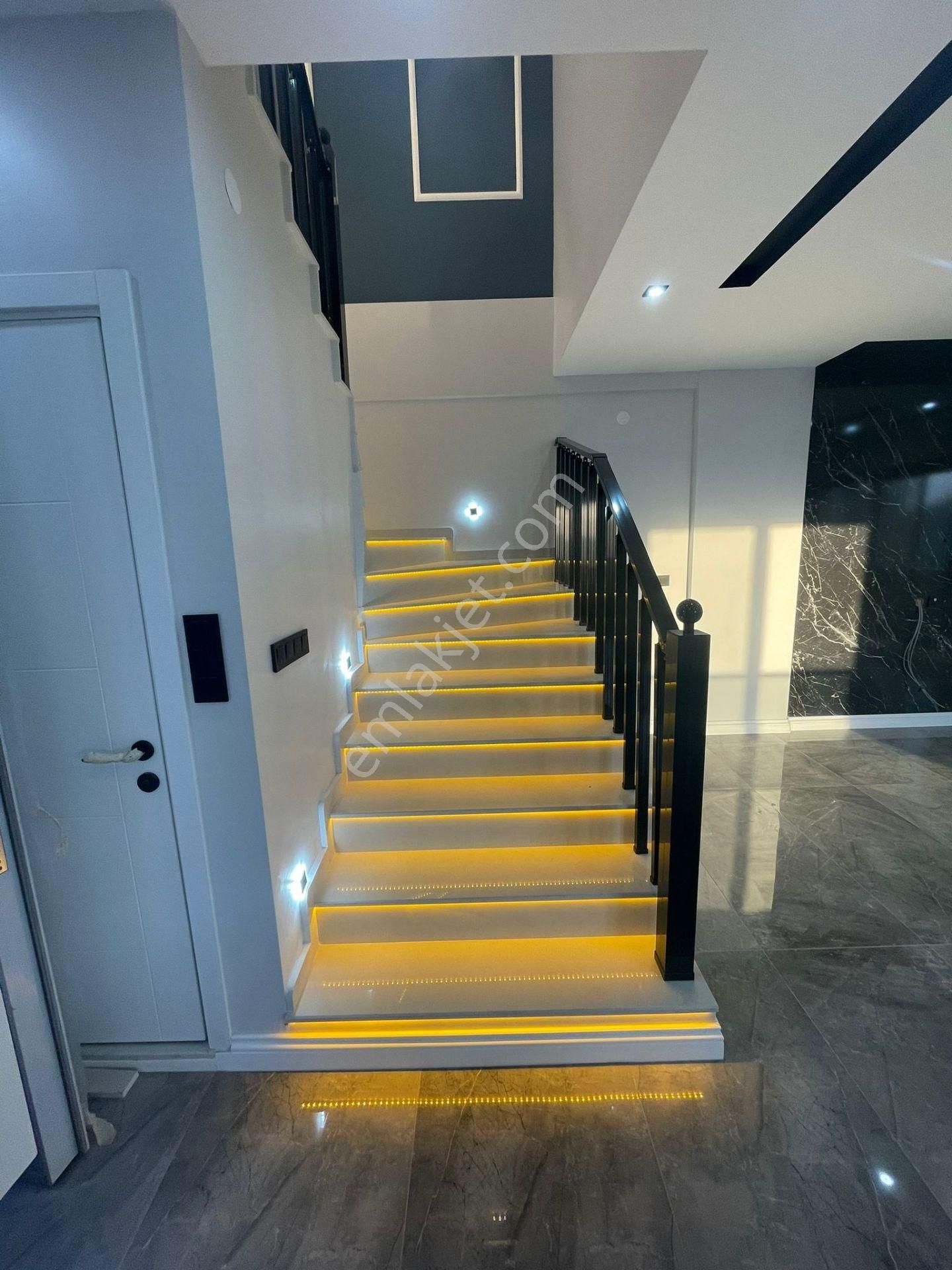 Didim / Efeler Mah. Doğa Manzaralı 3+1 Lüx Villa - Görsel 6