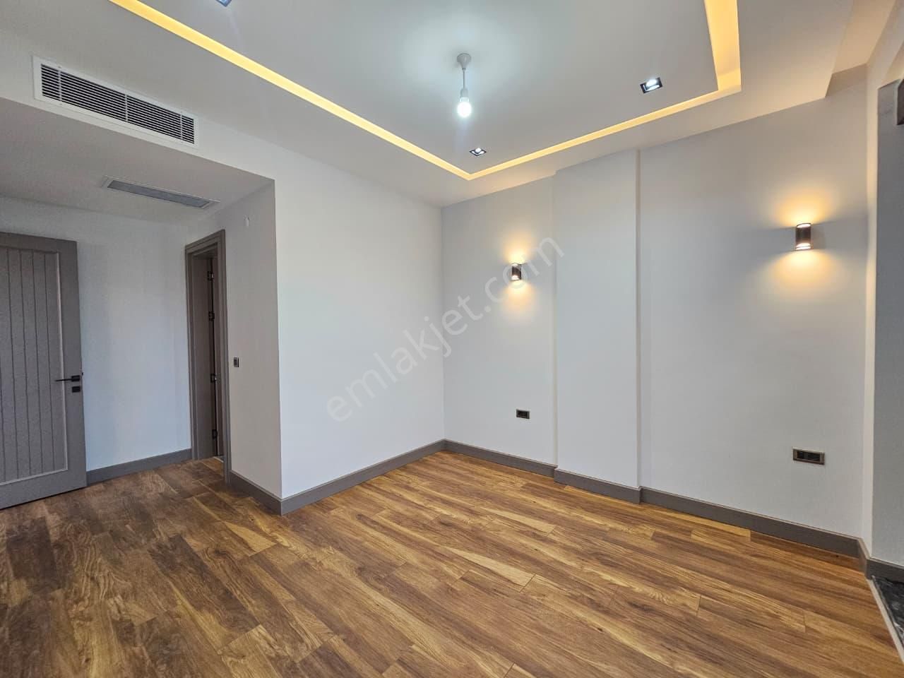 Yeşilbayırda 4+1 Modern Mimarili, Özel Havuzlu Lüks Villa - Görsel 31